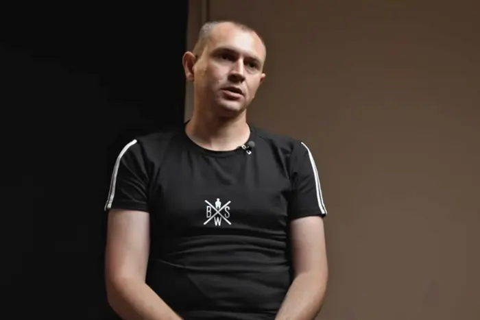 Военный, на теле которого оккупанты выжгли надпись «Слава России», рассказал свою историю