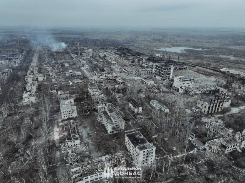 Росіяни намагаються повністю зруйнувати Часів Яр ствольною артилерією - ОТУ 