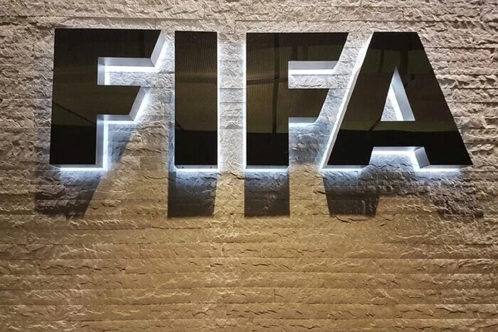 FIFA odmówiła pokazywania antyrasistowskich haseł na klubowych mistrzostwach świata – media