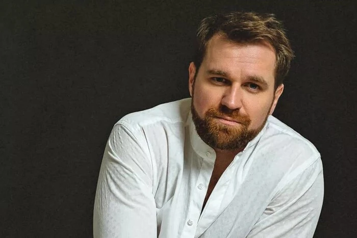 Известный актер попал в громкий скандал из-за поста о «утомлении от войны»