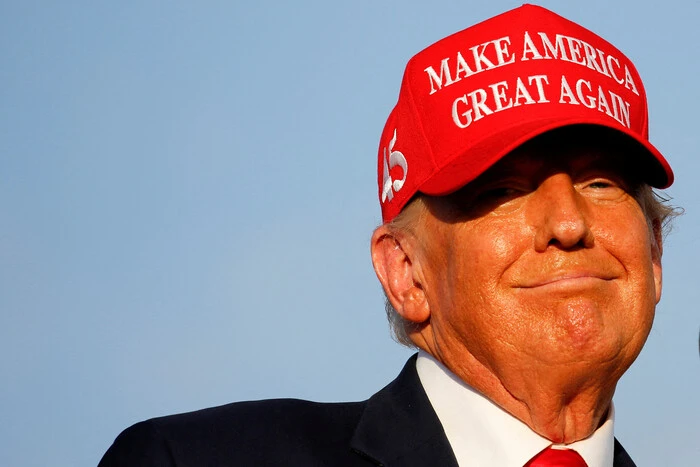 Trump obniżył popularność USA na świecie: który kraj stał się nowym liderem