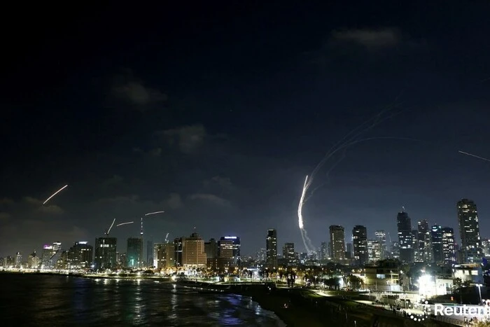 Iran launched a third wave of missiles at Israeli territory