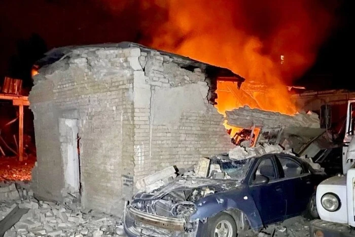 Наслідки ворожої атаки в Запоріжжі