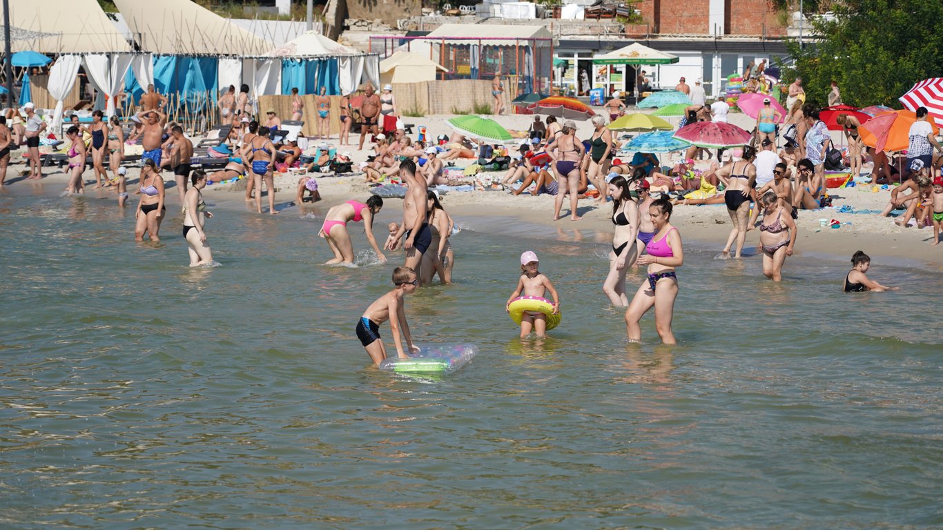 Vacation in Odesa — what is the sea water temperature today