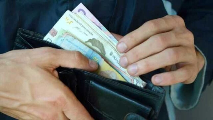 Bis zu 600 Hrywnja bis zur Rente: Wer in der Ukraine kann eine Aufstockung erhalten